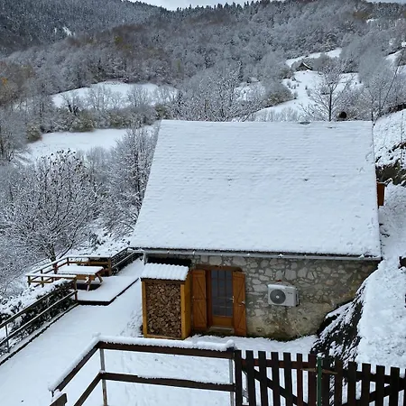 Chalet Typique Des Pyrénées Boutx