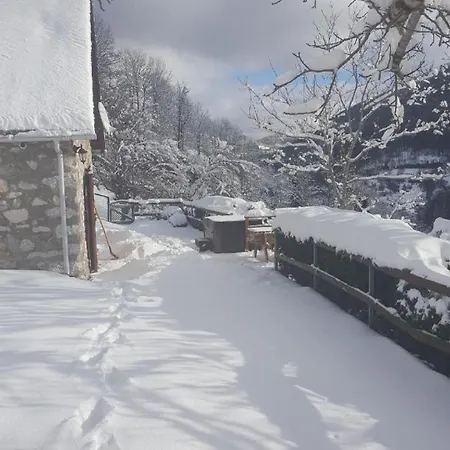 Typique Des Pyrénées Chalet Boutx