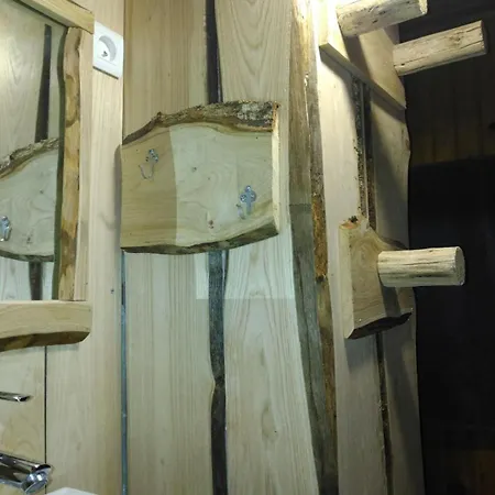 Typique Des Pyrénées Chalet *