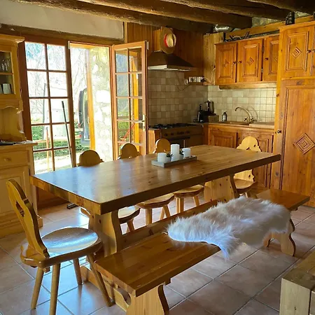 Typique Des Pyrénées * Boutx